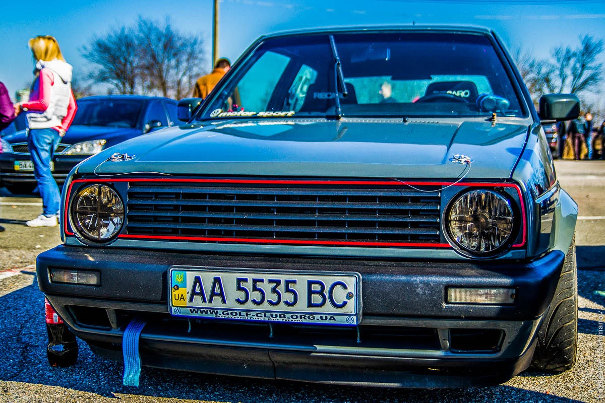 Volkswagen Golf 2