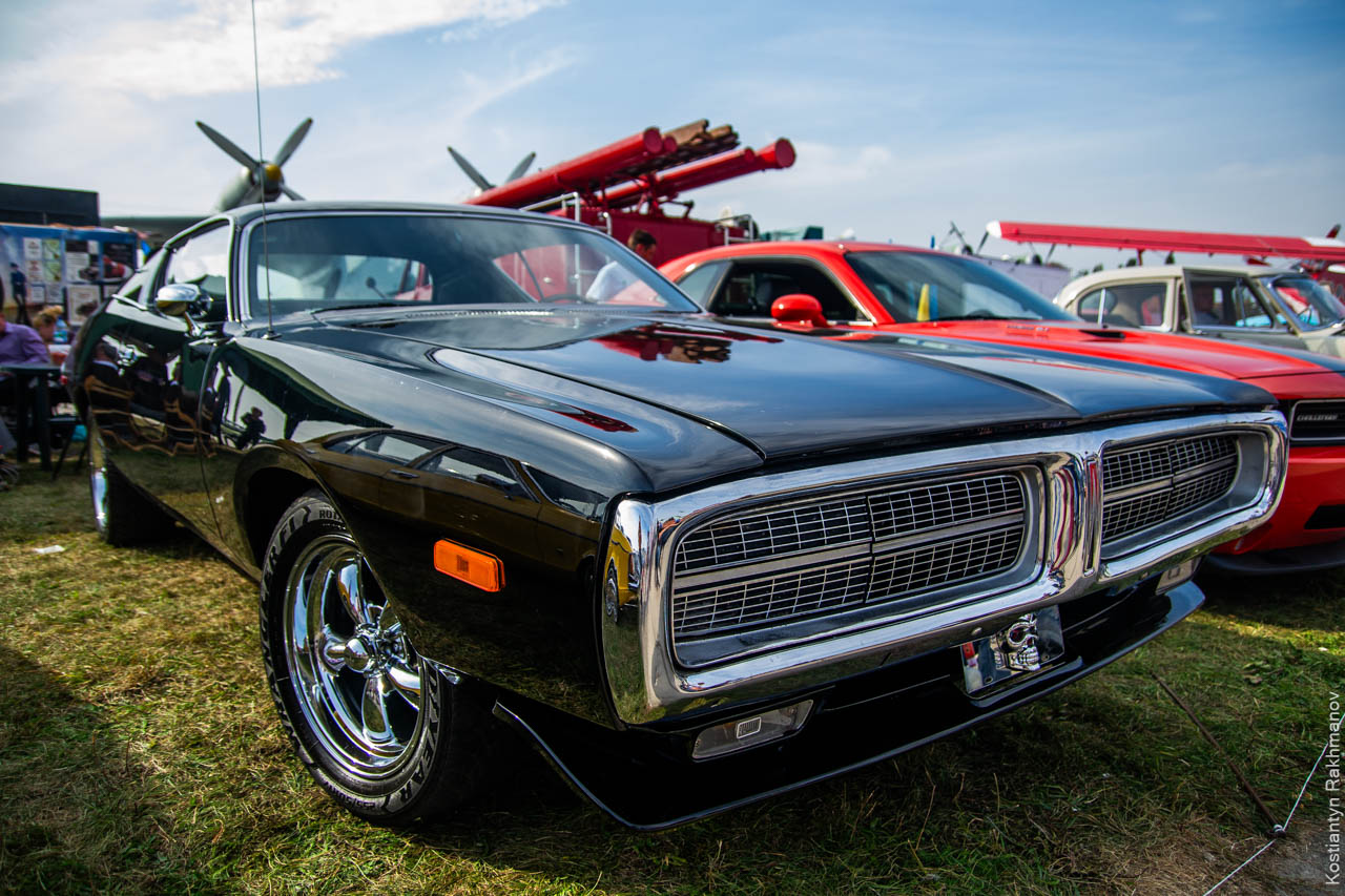Old Car Land