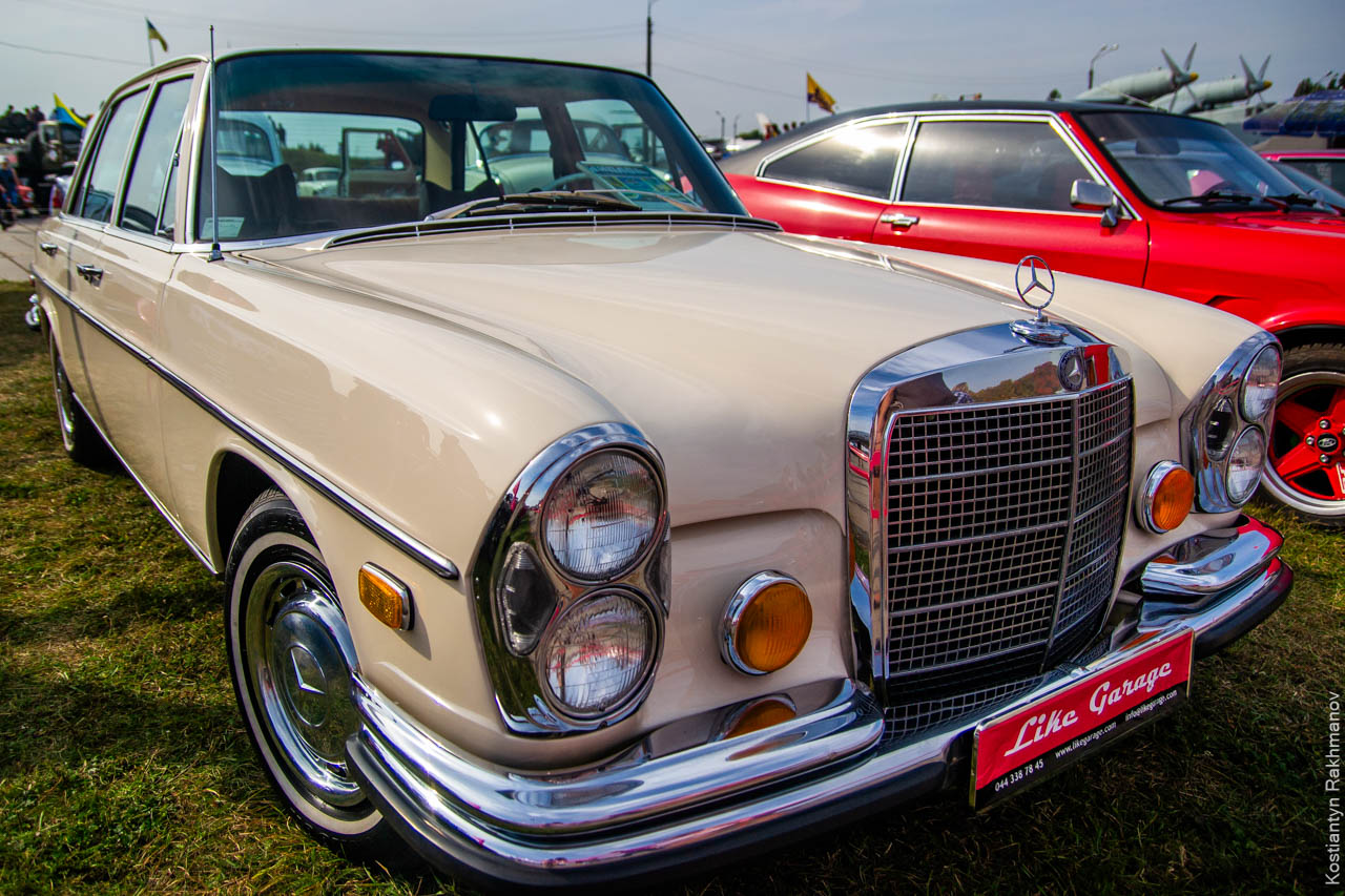 Mercedes Benz