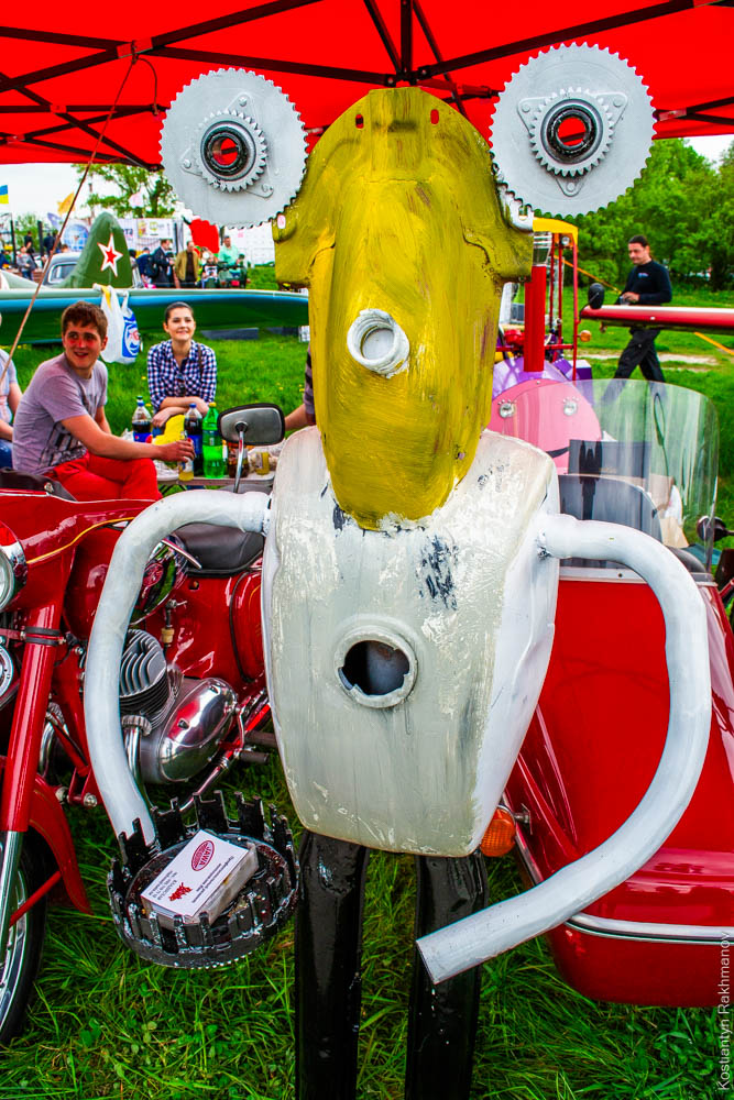 Old Car Land